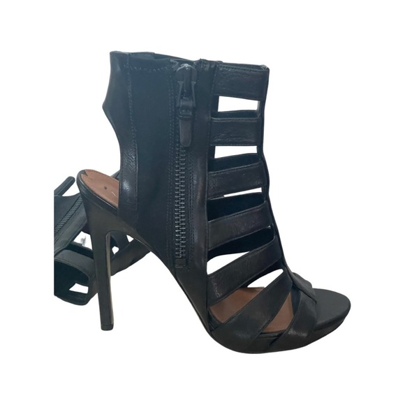 NWOT Via Spiga Gladiator Heel in Black Women’s U.S. Size 8.5 M. - Picture 15 of 16